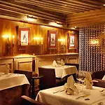 Szálloda Le Saint Joseph Courchevel