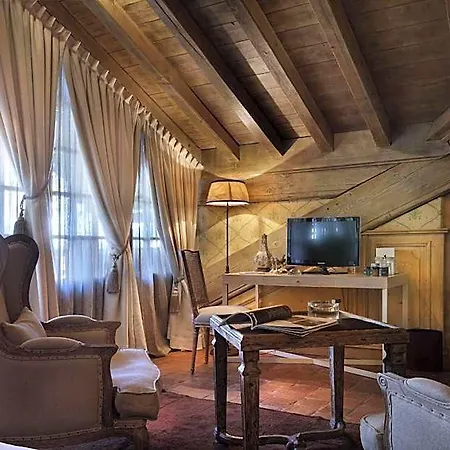 Le Saint Joseph Hotel Courchevel
