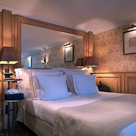 Le Saint Joseph Hotel