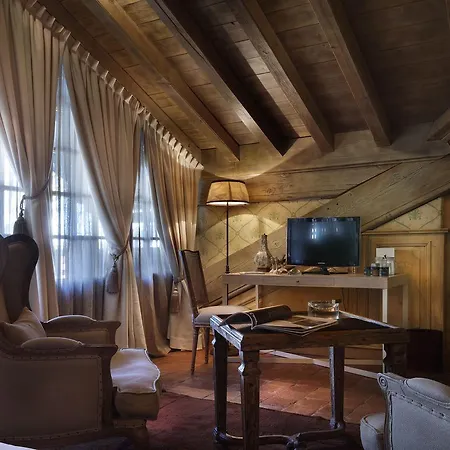 Le Saint Joseph Hotel Courchevel