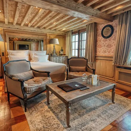 Le Saint Joseph Otel