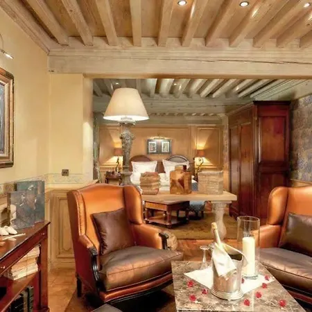 Le Saint Joseph Hotel 5*
